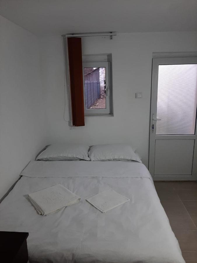 Vila Dionysos Brasov Ghimbav Buitenkant foto