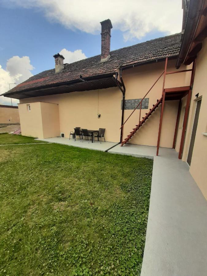 Vila Dionysos Brasov Ghimbav Buitenkant foto